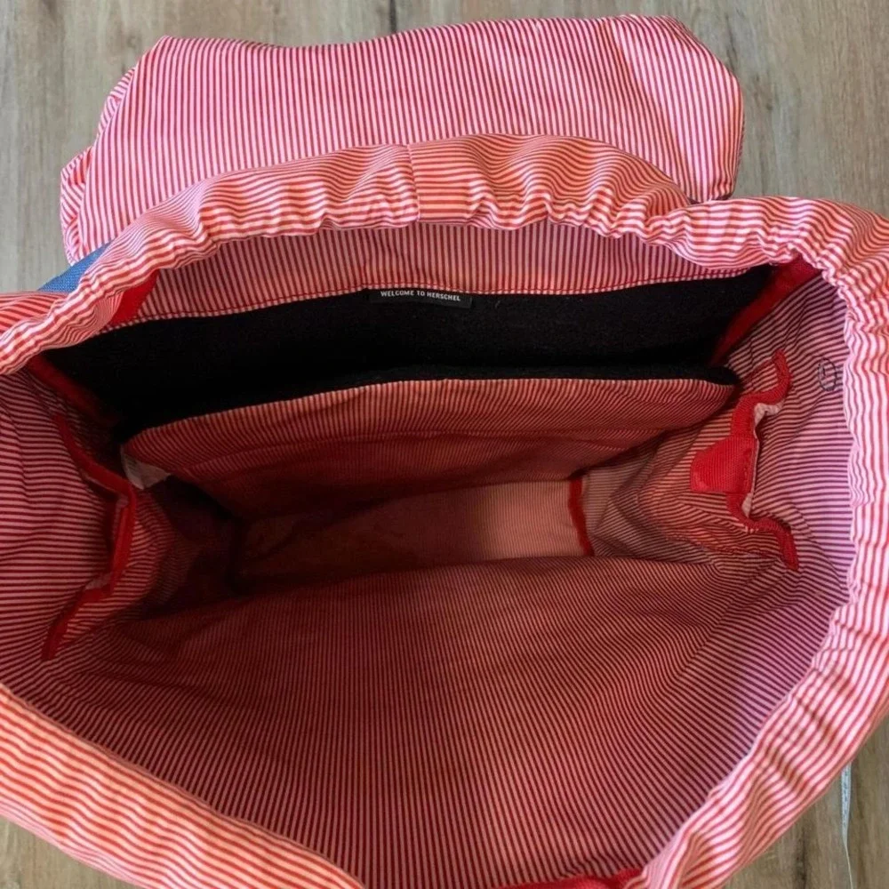 Herschel Supply Co Backpack. 17L Padded Little America, Holds 13